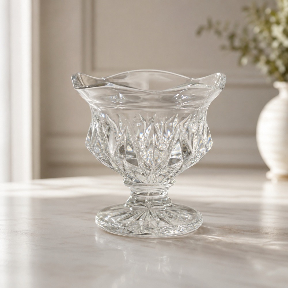 Royal Limited 24% Lead Crystal Rose Bowl Vase Footed Starburst Cut Vintage 5"